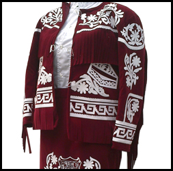 Conjunto de Tamaulipas en color vino